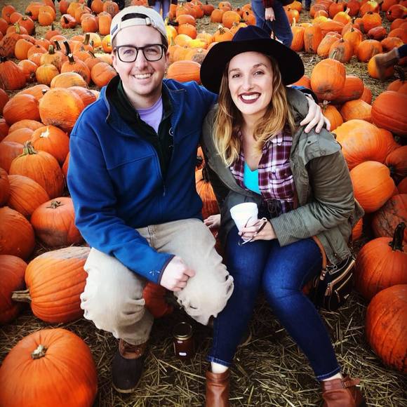 Meet your Posher, Lauren - Picture 1 of 1